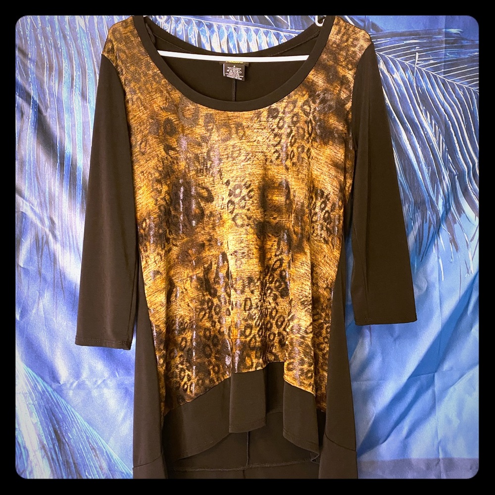 Akirera leopard print top